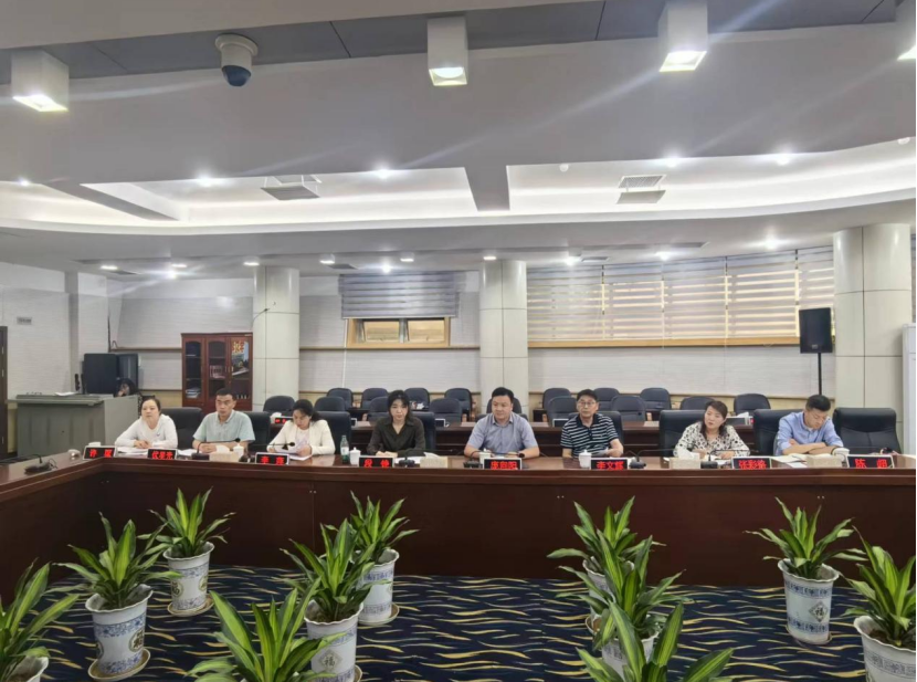 與城市同行之走入國(guó)家高新區(qū)——我院與伊犁州共赴懷化國(guó)家高新區(qū)學(xué)習(xí)交流